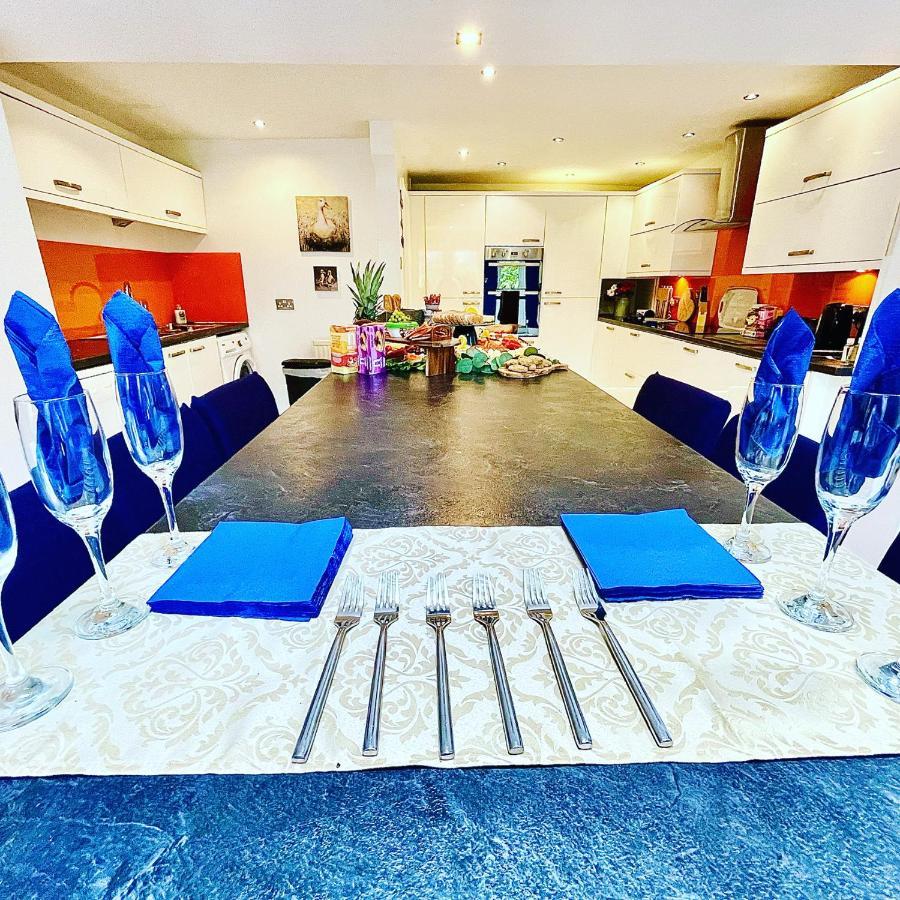 Penderi House Usk With Cymru Holidays Экстерьер фото