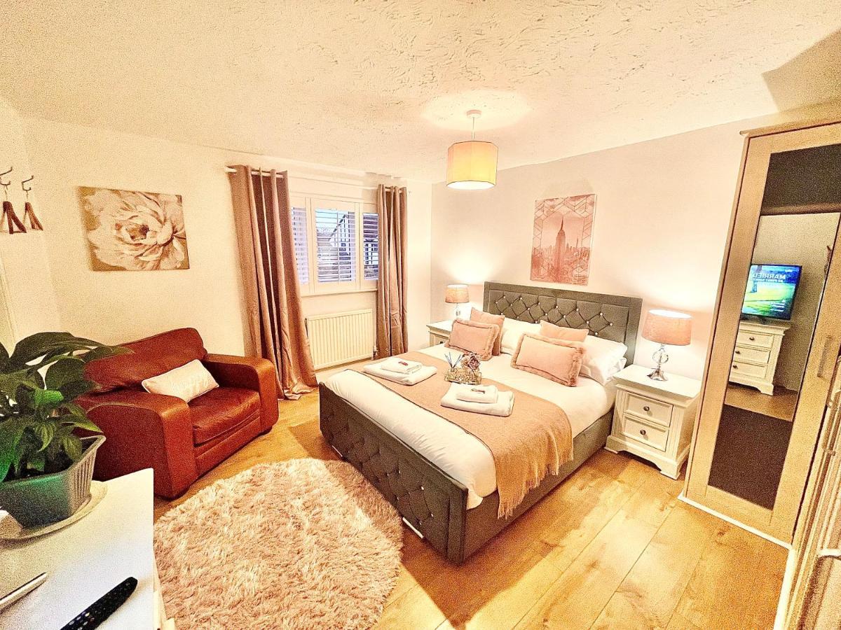 Penderi House Usk With Cymru Holidays Экстерьер фото