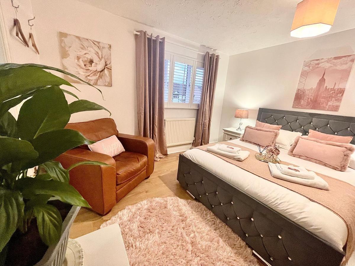 Penderi House Usk With Cymru Holidays Экстерьер фото